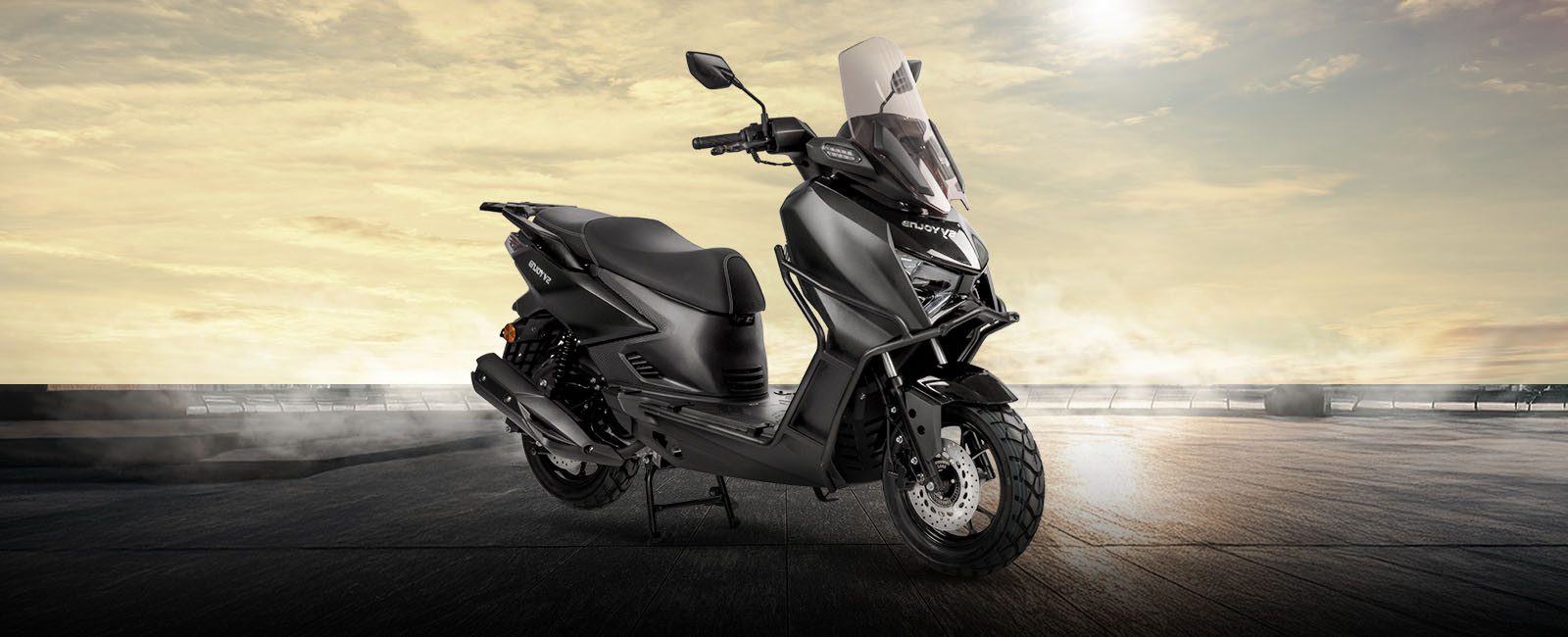 Moto Scooter ENJOY 150 V2 banner central